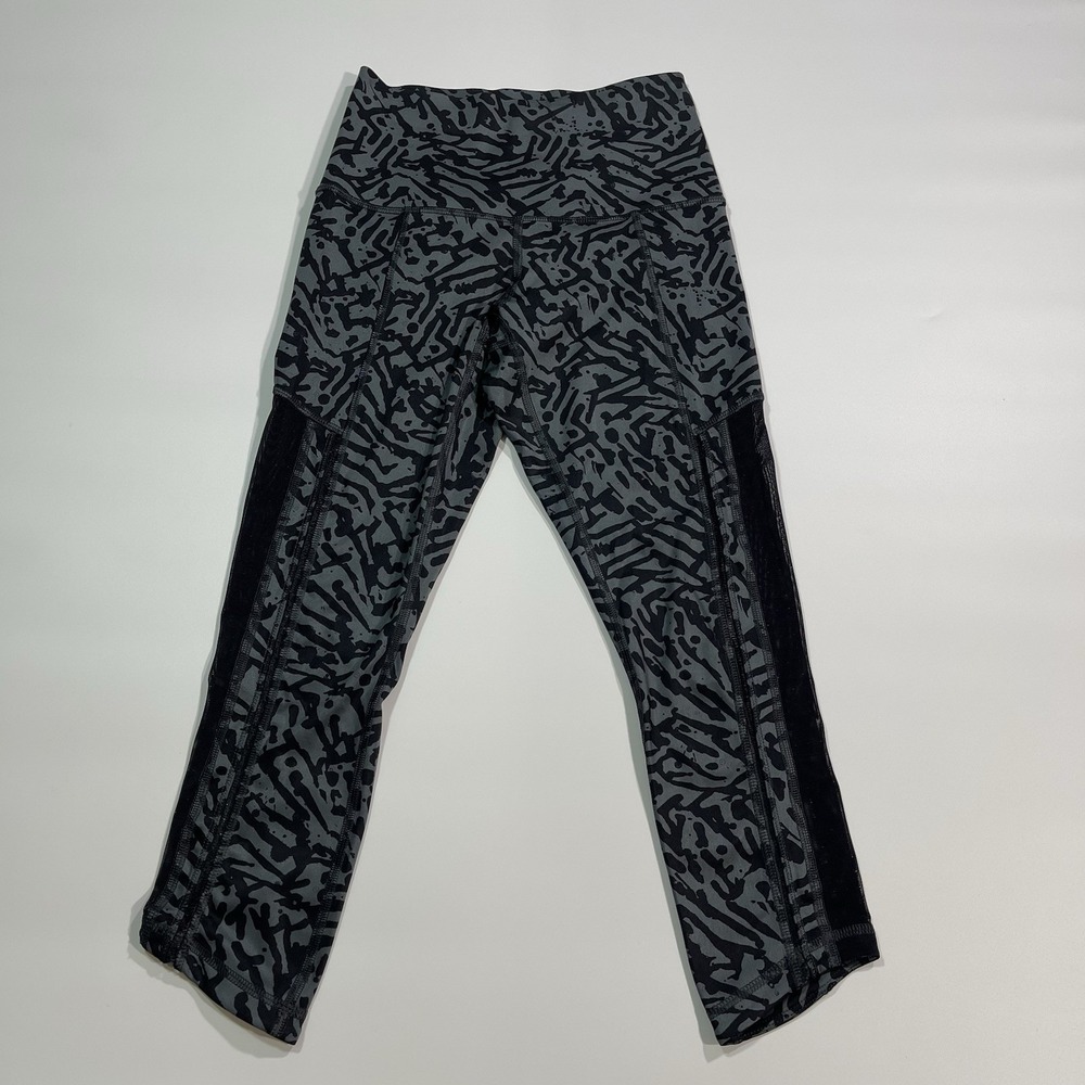 Lululemon Leggings Womens 4 Black Gray Crop Athletic Stretch Yoga Pants Pilates